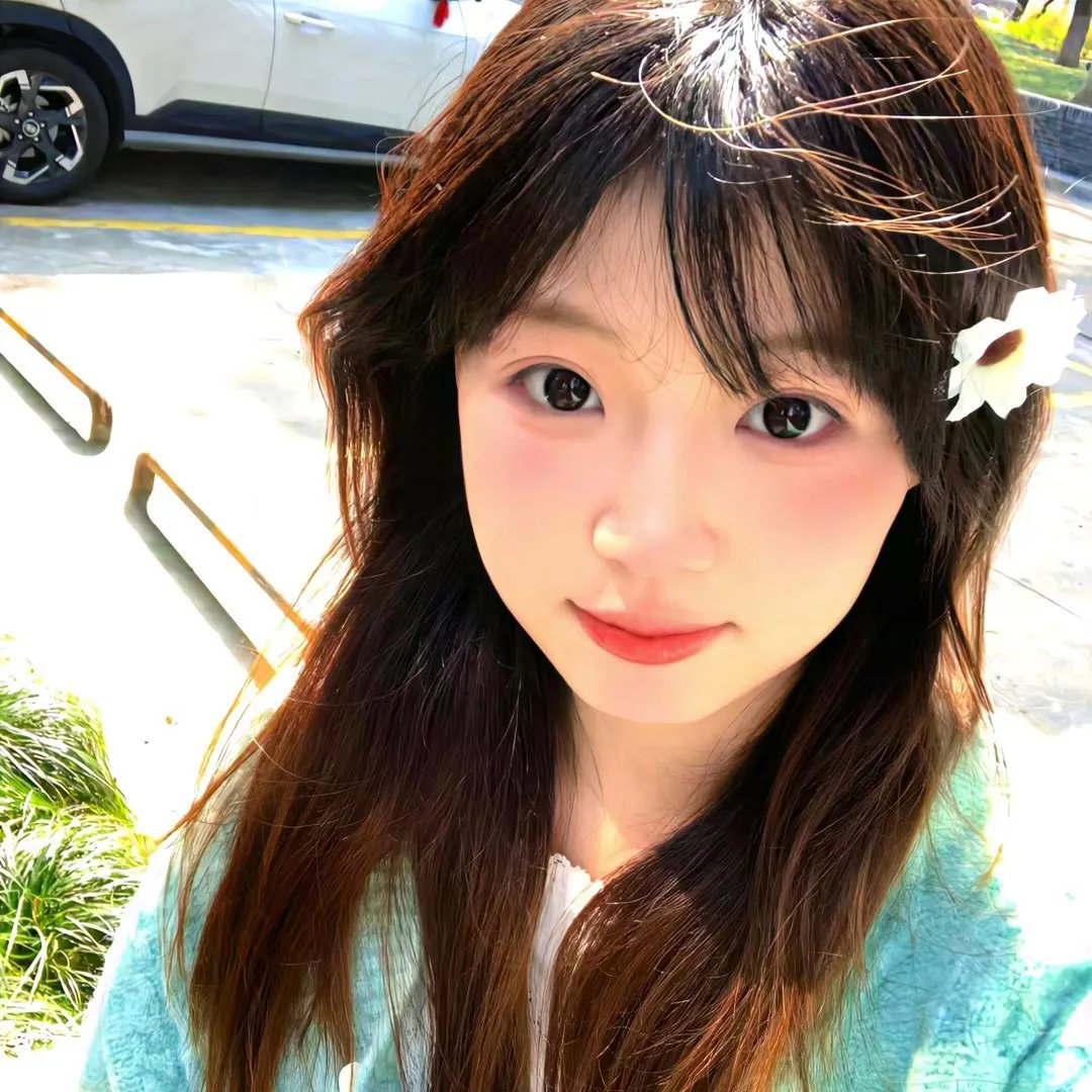 饱餐秀色